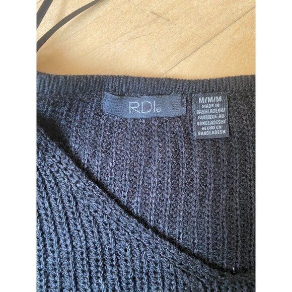 Rdi BNWT women vneck ribbed black sweater Medium - Picture 4 of 5